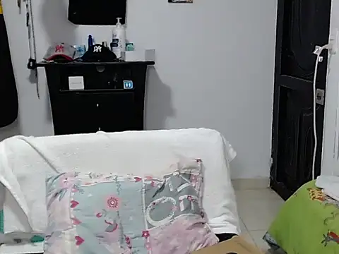 Zac_Efront's Live XXX Chat