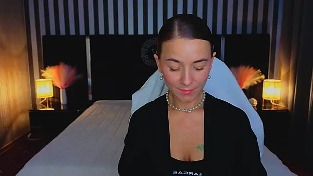 Онлайн чат XXX GracefulMichelle
