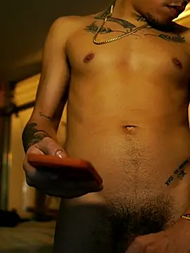 AlphaMasterXxx 라이브 XXX 채팅