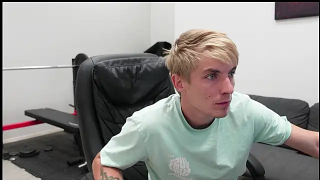 Logan_Falk – Naživo XXX chat