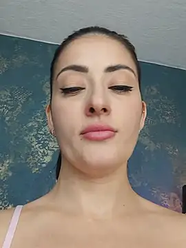 Kris_Diamond_ 라이브 XXX 채팅