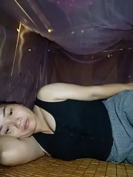 lizasquirt102 – Naživo XXX chat