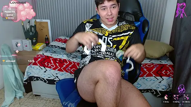 Chatroom XXX en direct de Julian_Smith21