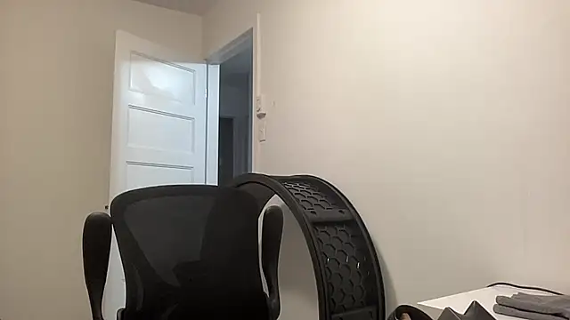 Chat XXX en directo de ThickDickMontreal