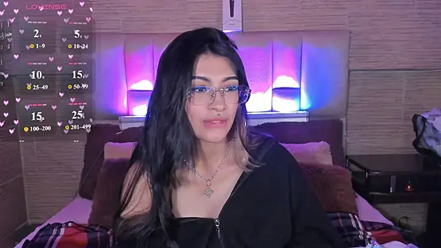 Chat XXX Live mia_devine_