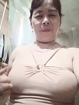 Kiki_sexyy's Live XXX Chat