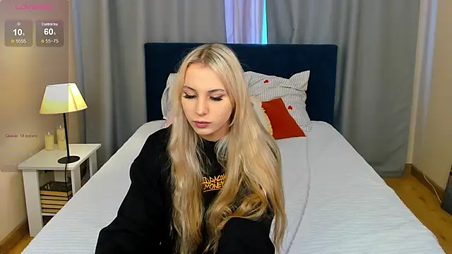 צ'אט XXX בשידור חי של Karolina_brand