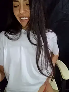 Chat +18 de CasiTuya ao vivo