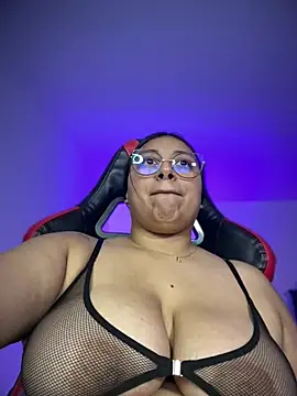 Онлайн чат XXX Soffiarodriguez