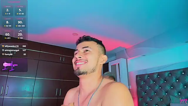 צ'אט XXX בשידור חי של Valentiinoss
