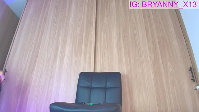 Czat XXX na żywo – Brianny_X