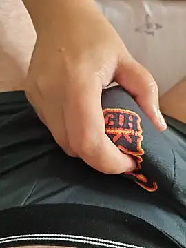 Chat +18 de MadaamJizz_DickLewd ao vivo