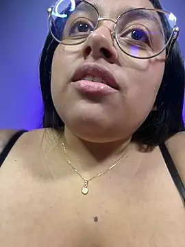 Czat XXX na żywo – Soffiarodriguez