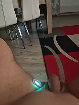 Szeltolo001 Chat XXX in diretta
