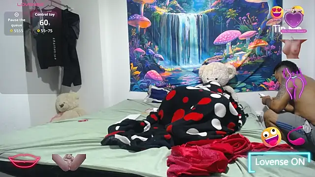 XXX chat uživo modela Tatis_bigboobs21