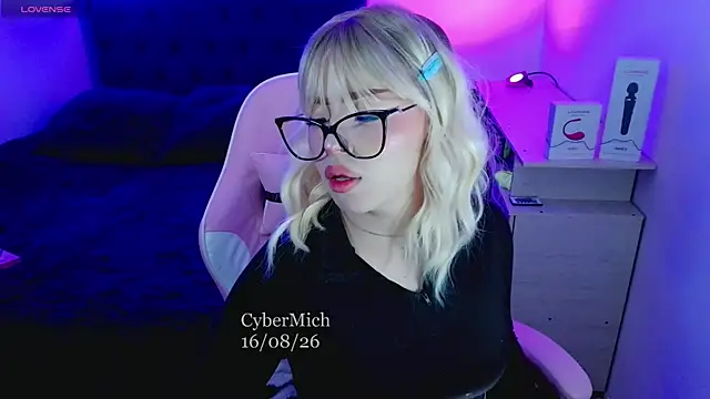 Czat XXX na żywo – CyberMich