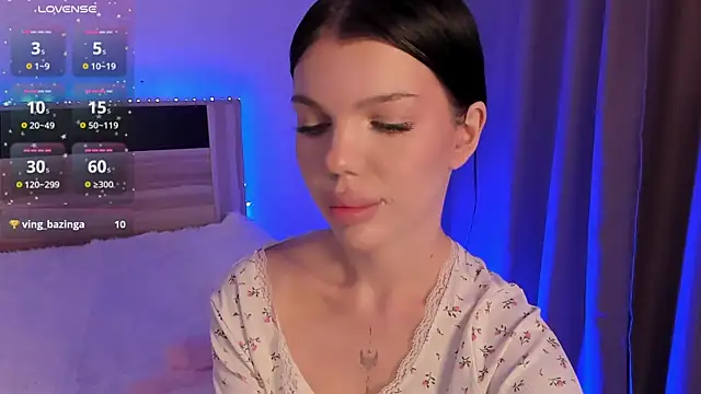 Czat XXX na żywo – _MiaLunne