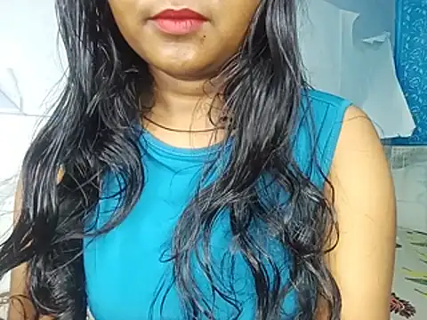 Muktha's Live XXX Chat