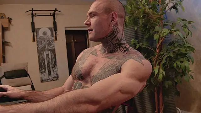 bulatov_xx Chat XXX in diretta