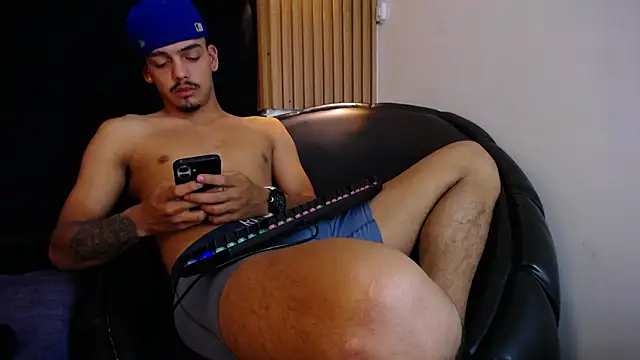 Bastian_Fox_: απευθείας συνομιλία ΧΧΧ