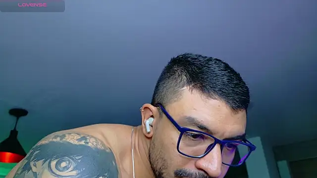 Michael_Diamond Live XXX Chat