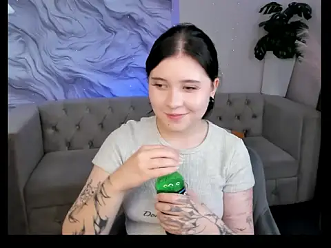 Kylie-Voss' Live XXX Chat