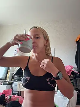 LikaCat Live XXX-Chat