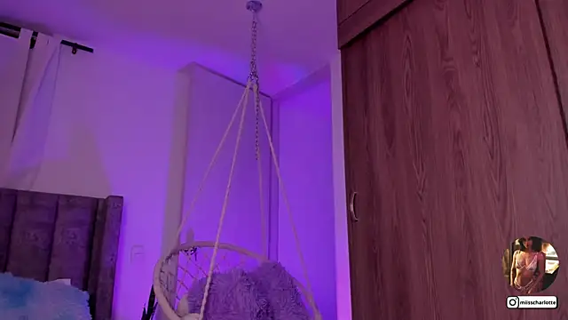 Živý XXX chat miss__charlotte7