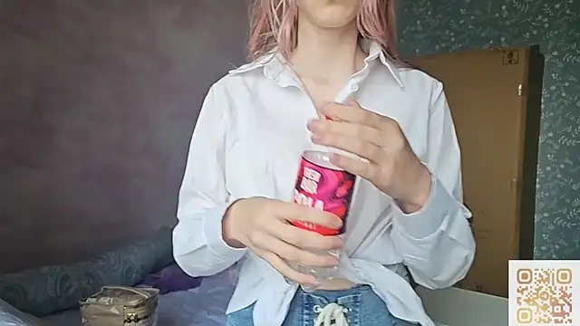 CowledScript Chat XXX live
