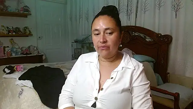 Brenda_ferreira XXX чат на живо