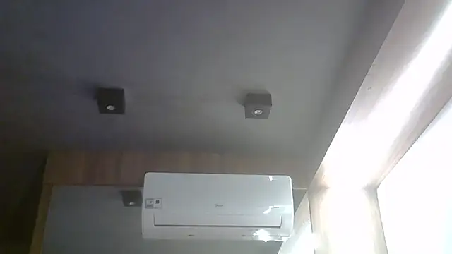 Show de SkinnyKitten na webcam