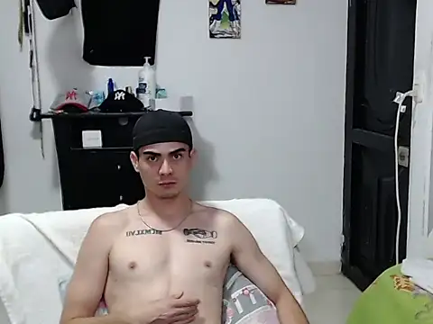 צ'אט XXX בשידור חי של Zac_Efront