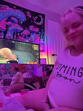 Cutiepiespanks' Live XXX Chat