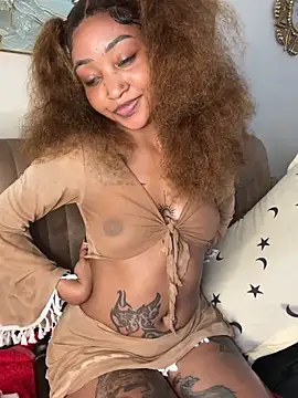 XXX chat uživo modela Ruthlessvee