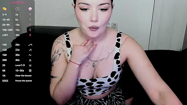 Dark_Moni Live XXX-chat
