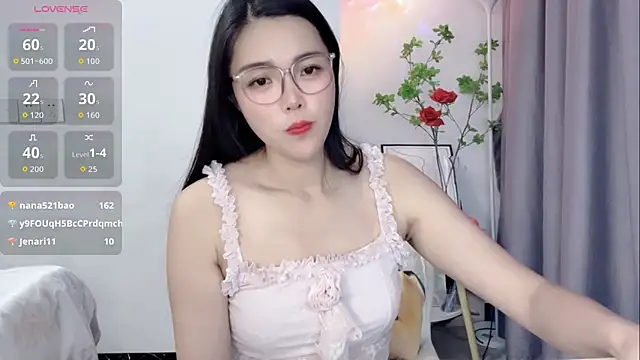 Czat XXX na żywo – weiwei-8