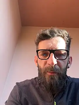 دردشة Michel_huge الجنسية المباشرة