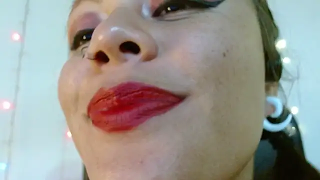 Czat XXX na żywo – miss_evoleth2