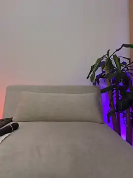 onlyemily_'s Live XXX Chat