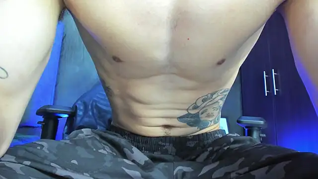 Enzo_Maserati Chat XXX live