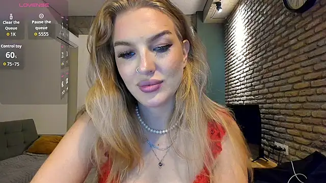 fifteenpoem Chat XXX in diretta