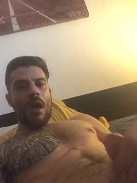 victor9333 Chat XXX live