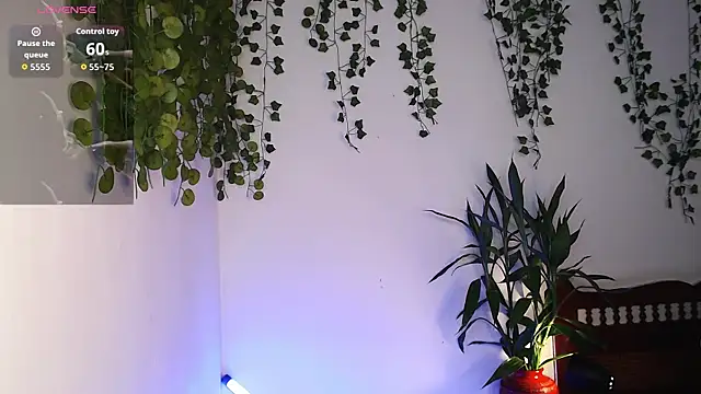 Ariana_Spring Live XXX-chat