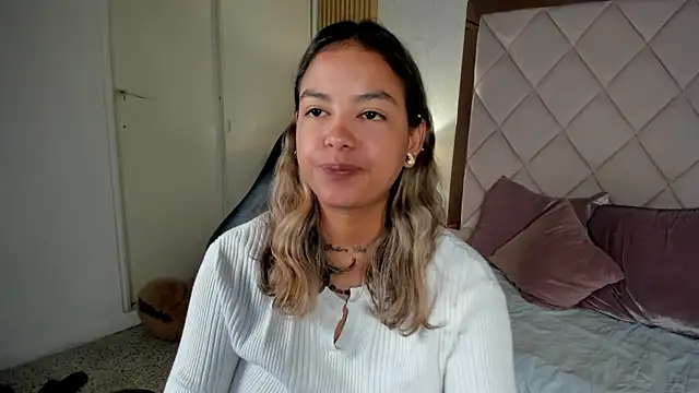 dulce_lyraa1 – Live XXX-chat