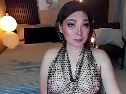 iSuckMyHardCock Adlı Modelin Canlı XXX Sohbeti