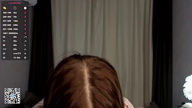 CarolannMirjah Adlı Modelin Canlı XXX Sohbeti