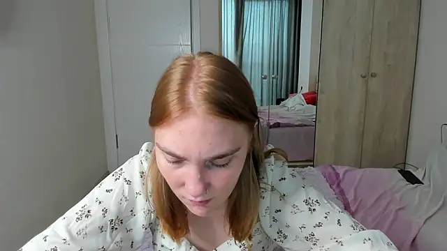 ReddHotPipper: онлайн-секс-чат