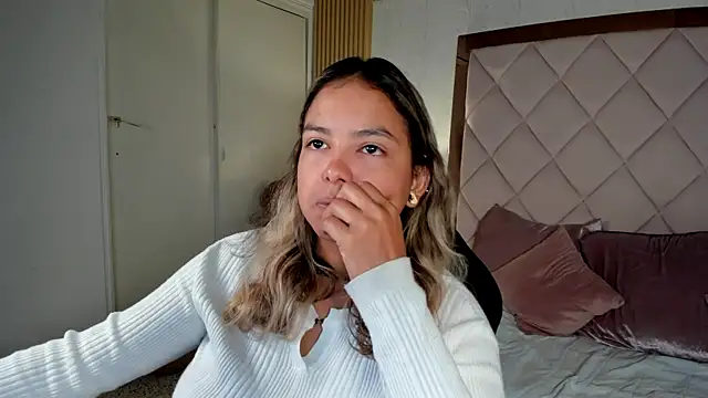 dulce_lyraa1 라이브 XXX 채팅