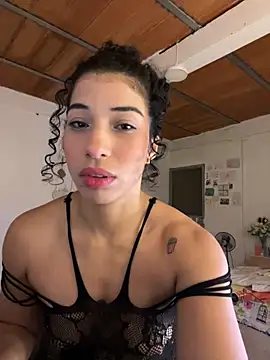 Miily_0n Live XXX chat