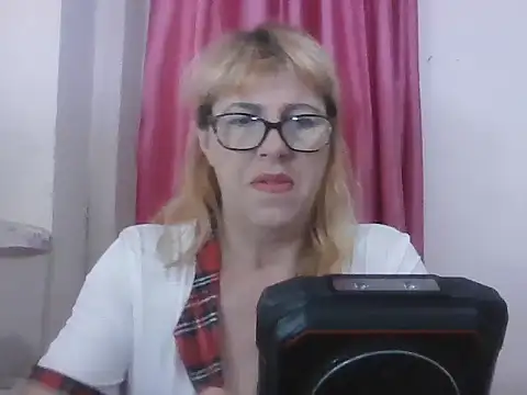 ZIANA43 라이브 XXX 채팅